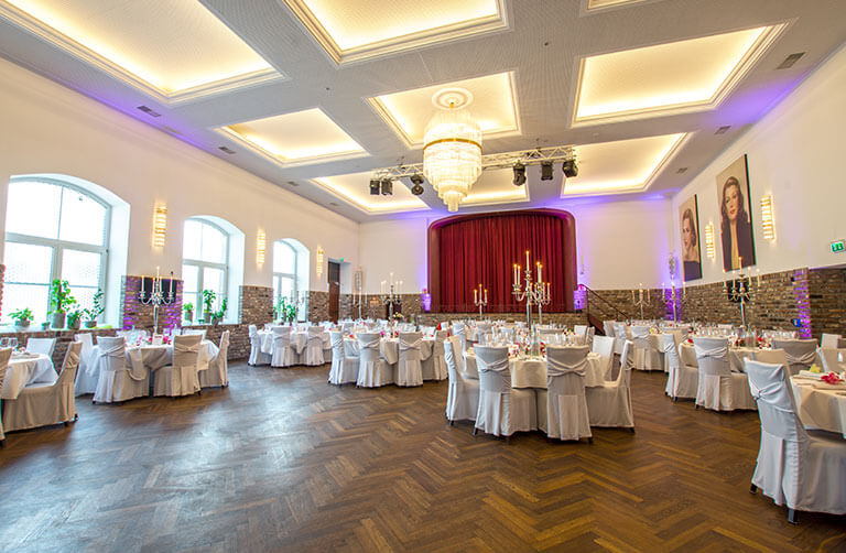 Exklusiver Hochzeitssaal Hochzeitslocation Nrw Jade Saal